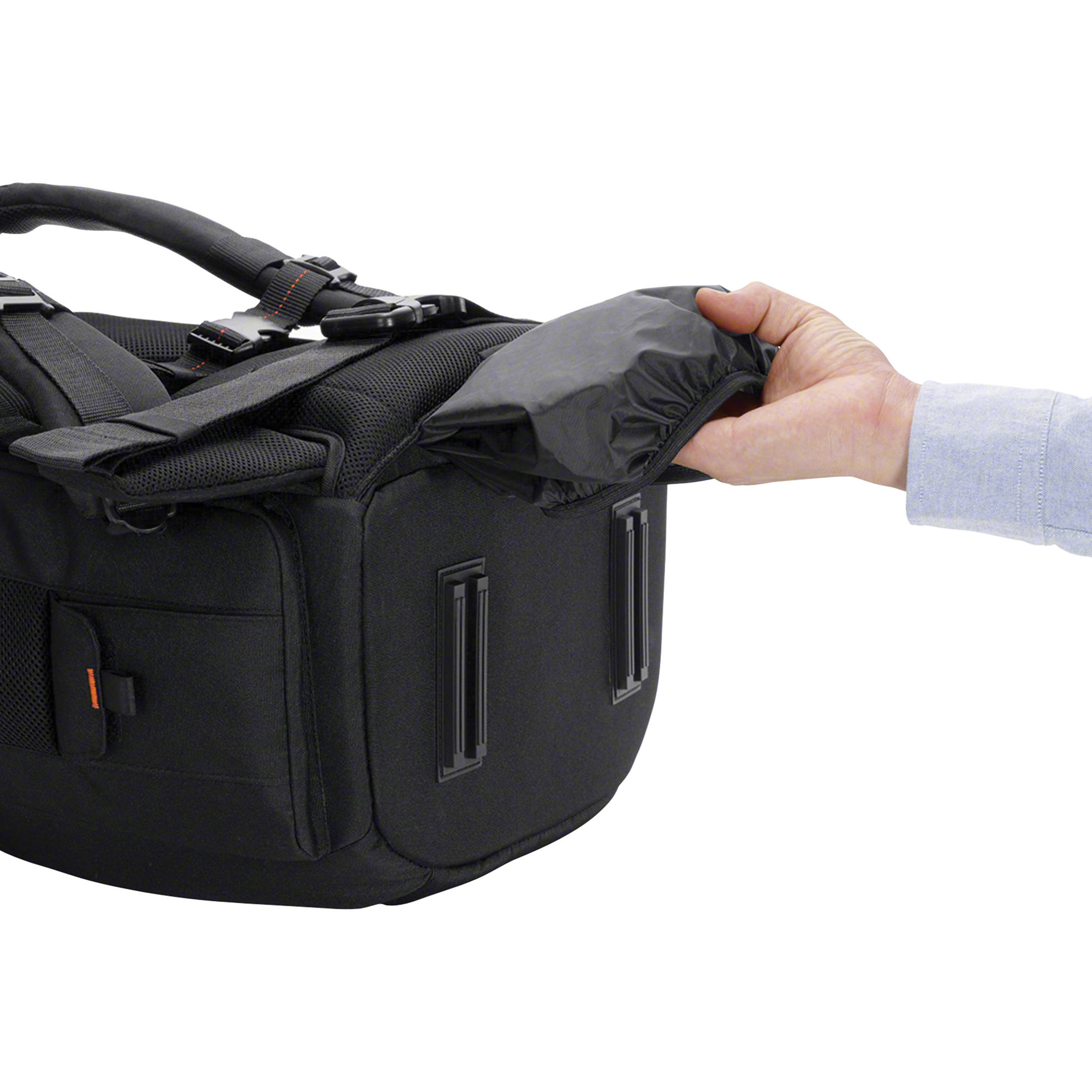 Mochila negra Sony Alpha para cámara y laptop 15", mano ajusta compartimento.