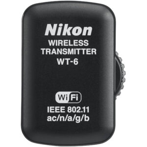 Transmisor inalámbrico Nikon WT-6 negro, con logo y especificaciones Wi-Fi y IEEE 802.11.
