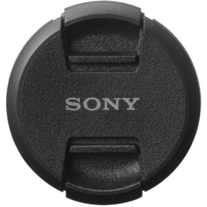 Tapa de lente frontal Sony ALC-F82S negra de 82 mm, con logo Sony plateado y textura rugosa.