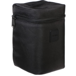 Estuche suave negro para lente Sigma 120-300mm f/2.8 con cierre y logo, textura tejida.