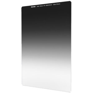 Filtro graduado NiSi Nano Soft Edge IRND 150x170mm, transición suave de oscuro a claro.