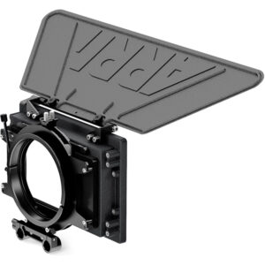 ARRI Mini Matte Box MMB-2 LWS en negro, con visera superior abatible con relieve de logo.