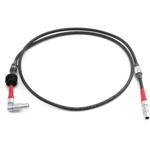Cable ARRI LBUS 90° a recto plateado y negro con detalles rojos.