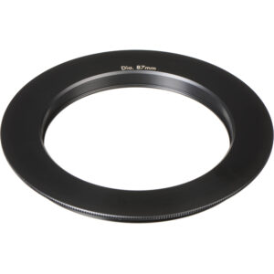 Anillo reductor roscado negro ARRI R4 de 114 a 87 mm para filtros de 138 mm.
