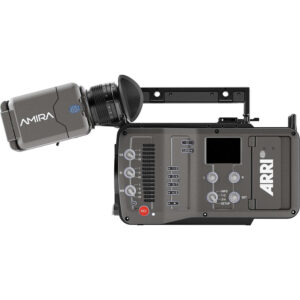 Cámara ARRI AMIRA gris con visor, pantalla y botones de control, ideal para producción cinematográfica profesional.