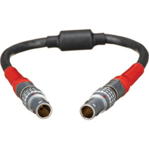Cable ARRI LBUS 8" con conectores plateados y rojos, negro mate.